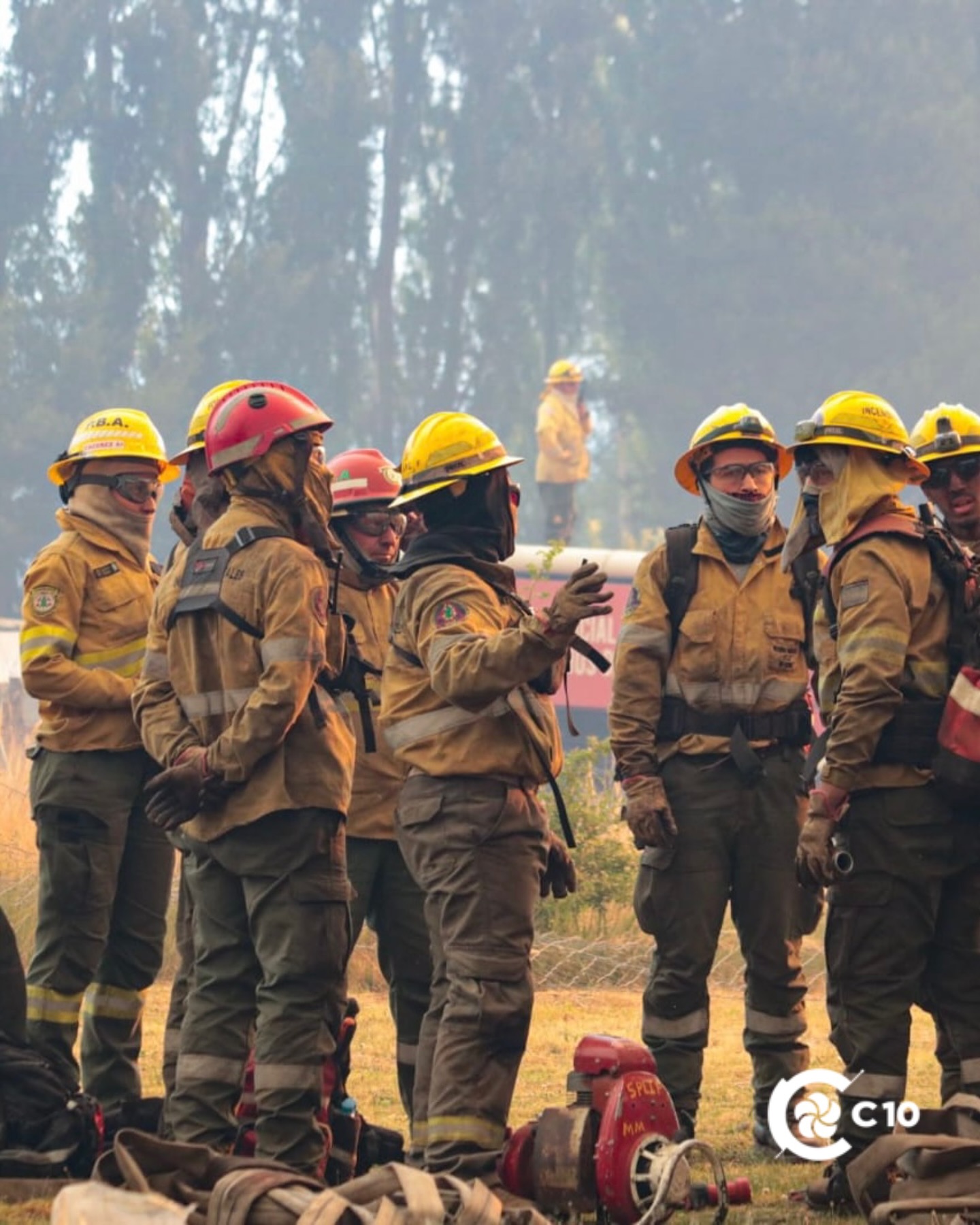  EL FUEGO NO DA TREGUA EN EL BOLSÓN.
